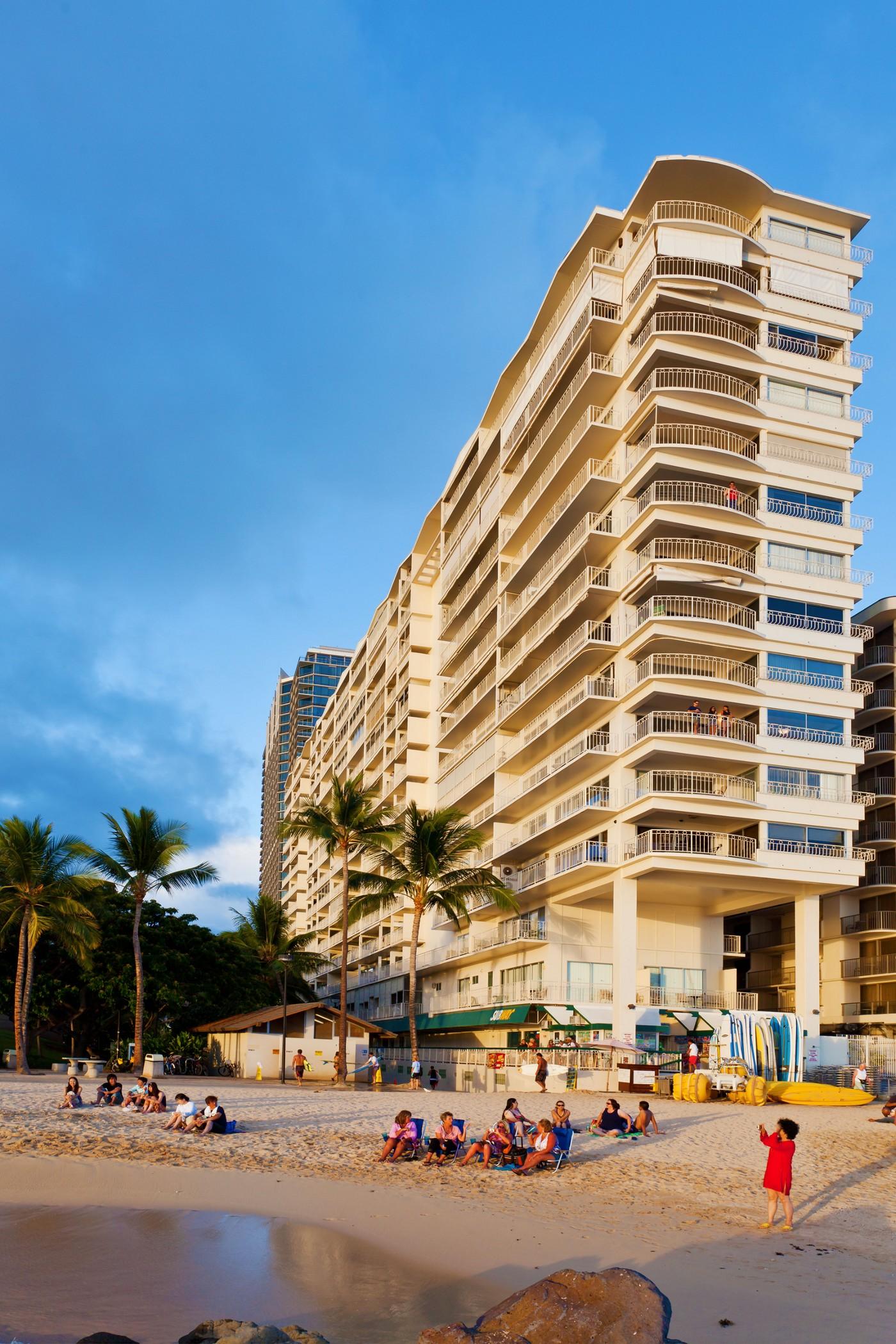 Castle Waikiki Shore Honolulu Exteriör bild